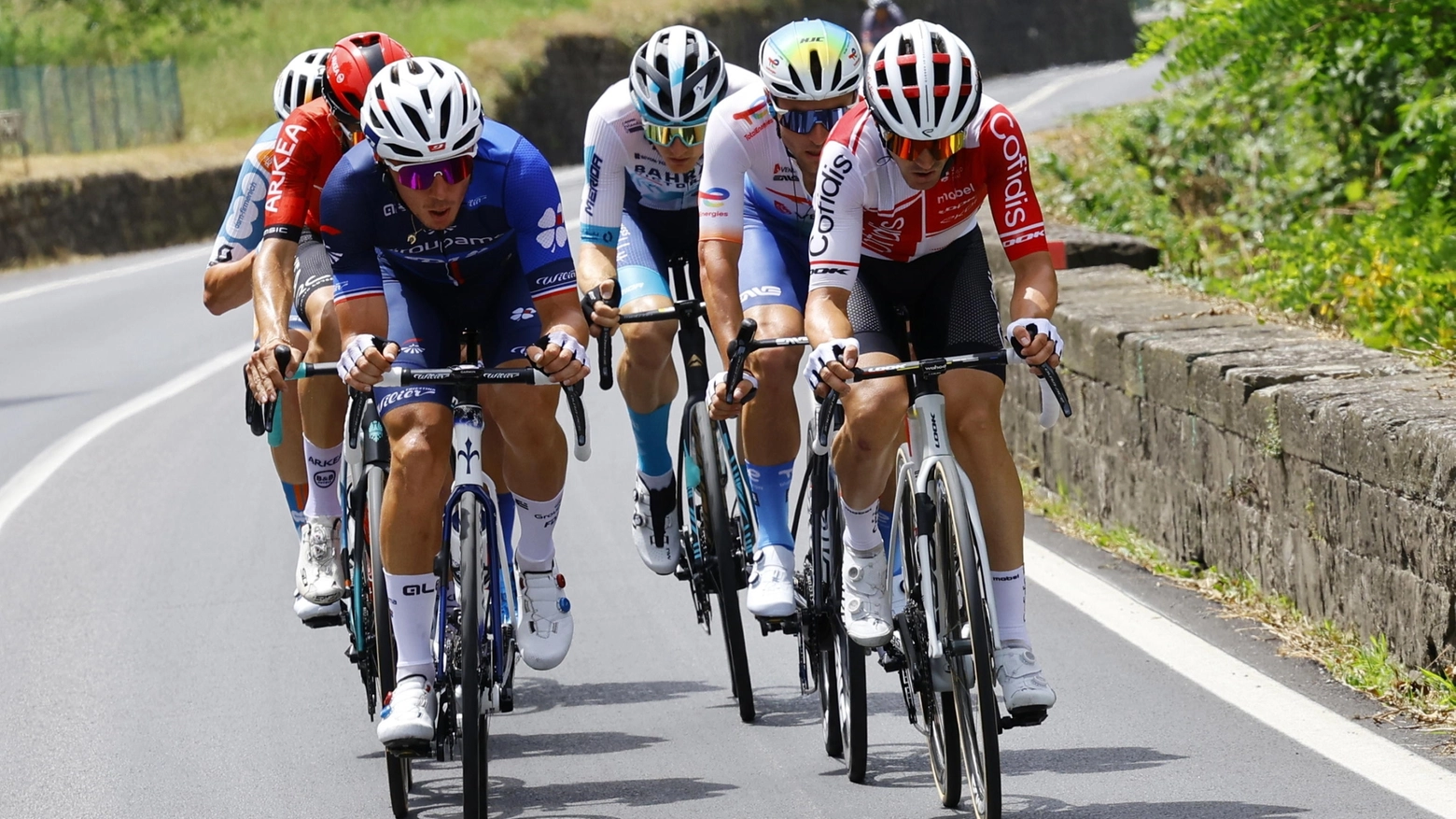 La prima tappa del Tour de France 2024 è partita per la prima volta dall'Italia: da Firenze arriva a Rimini