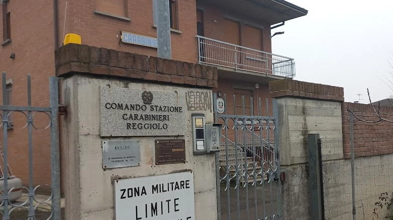 La caserma dei carabinieri di Reggiolo