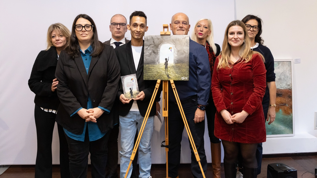 Gli ospiti alla presentazione del libro 'Figlio di nessuno' che racconta la storia di Douglas Dall’Asta