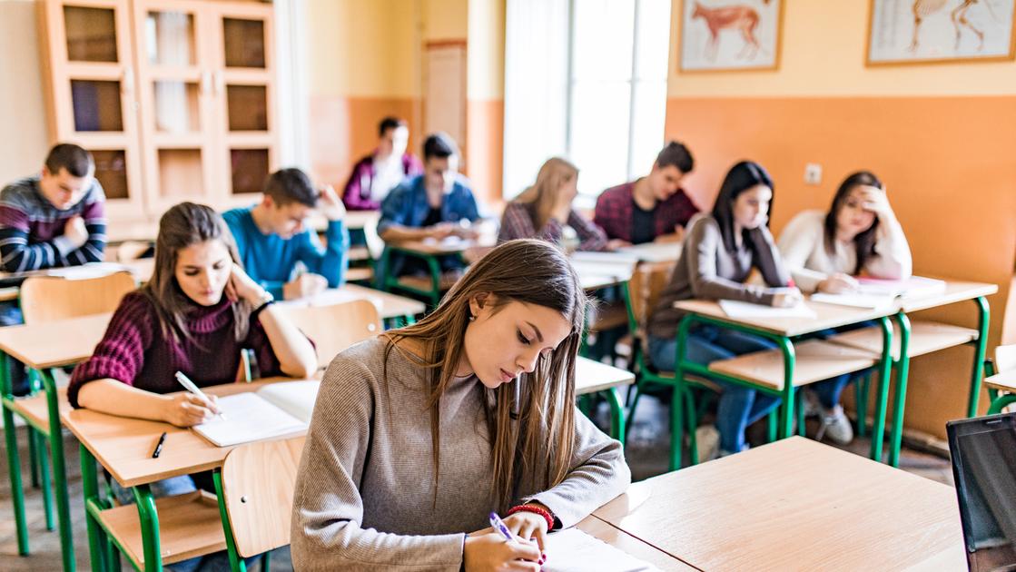 Maturità 2024 in Emilia Romagna: oltre 35mila studenti al via. I numeri più alti a Bologna e Modena