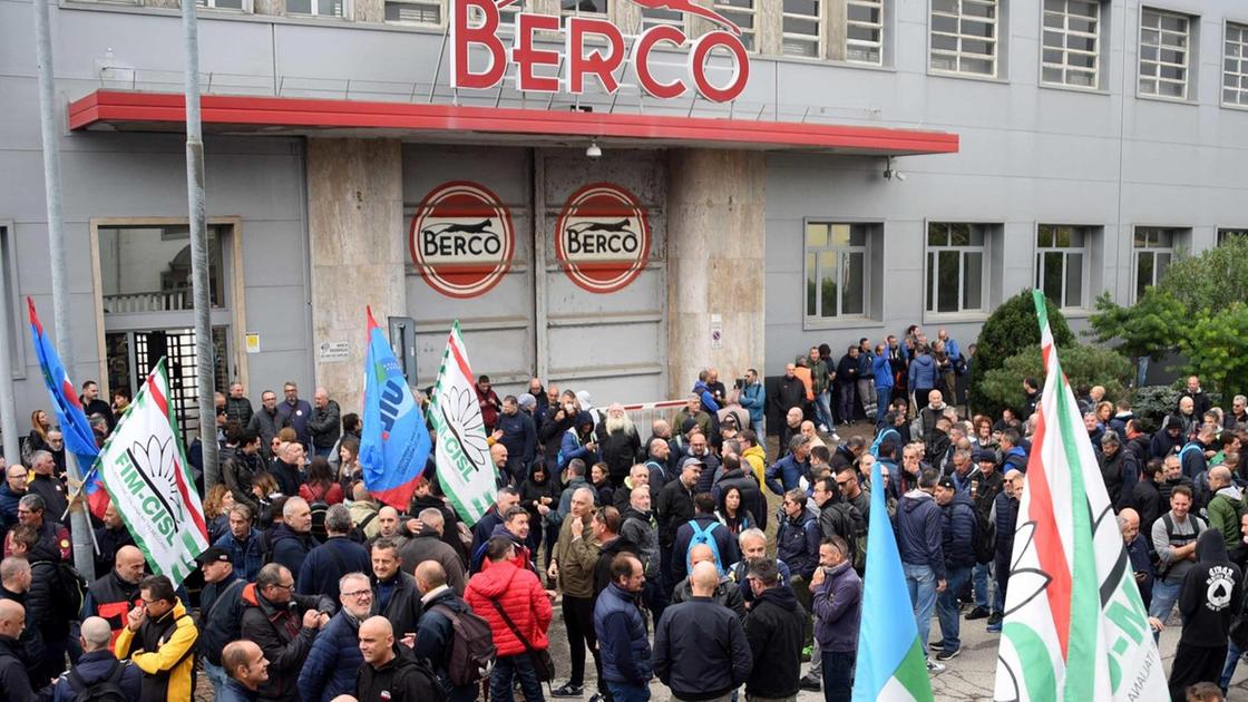 Berco, arrivano le lettere: "Licenziamo 480 persone"