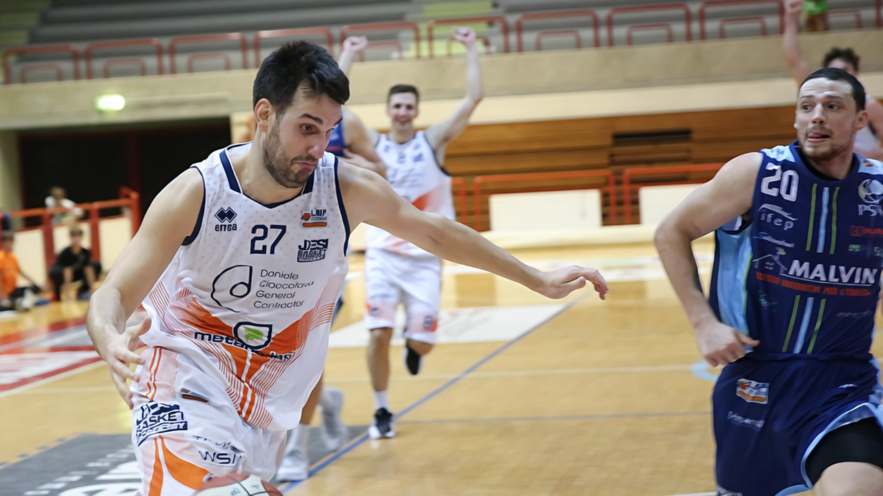 Jesi giocherà d’anticipo oggi a Roma contro la Virtus. , erede della società capitolina già campione d’Italia e d’Europa nel decennio d’oro Ottanta