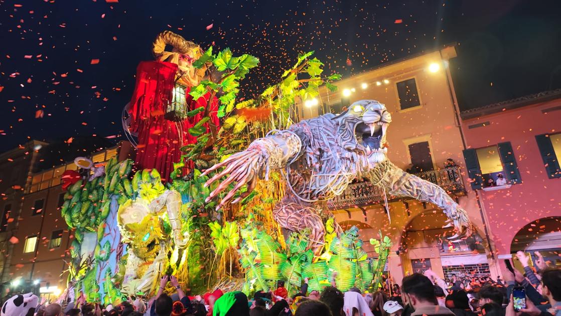 Cento Carnevale d’Europa, successo per la quarta domenica di sfilate