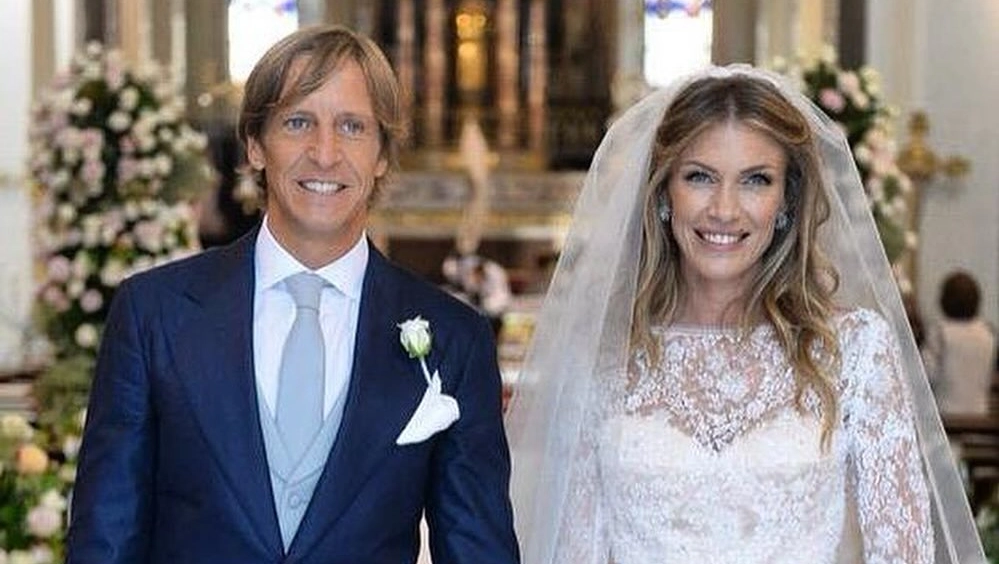 Massimo Ambrosini e la splendida moglie Paola Angelini il giorno delle nozze