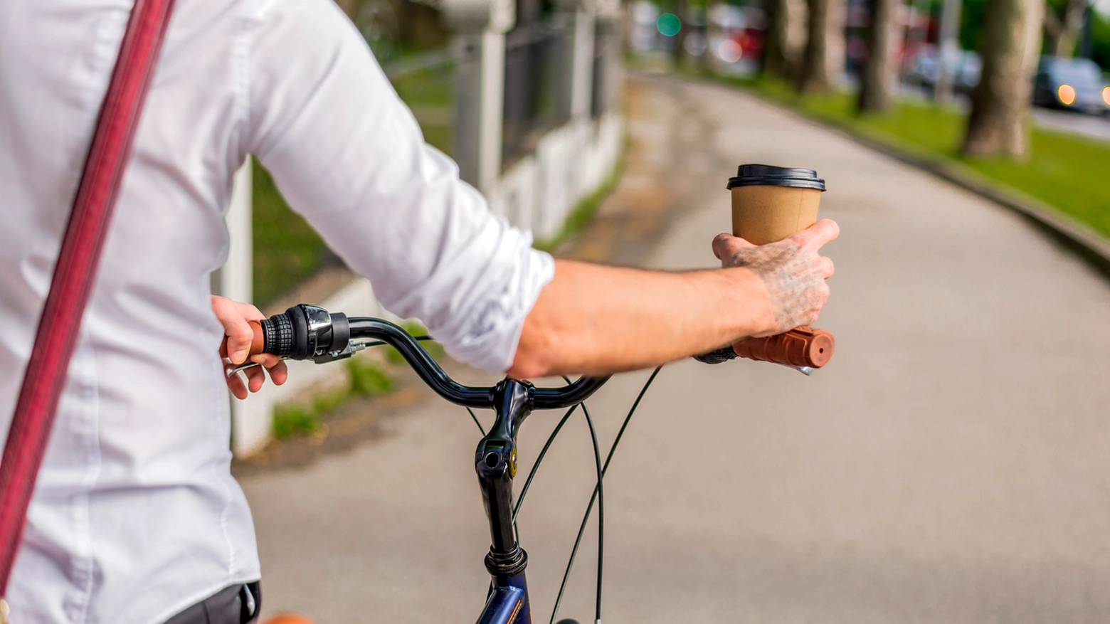 Caffè (o cappuccino) gratis a chi usa la bicicletta per spostarsi