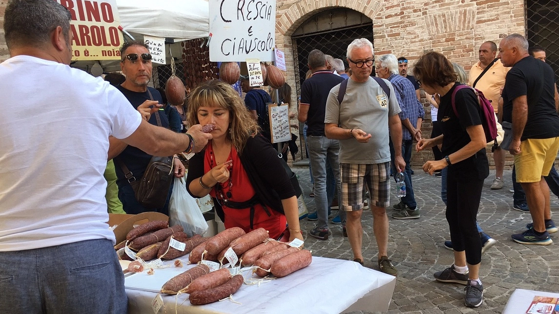 Festa del ciauscolo e del salame spalmabile a Sarnano 