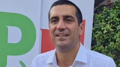 Il candidato Michele de Pascale presenterà dieci proposte programmatiche sulla salute e sanità all'Hotel Astra di Ferrara. L'obiettivo è migliorare il sistema sanitario regionale e promuovere una sanità pubblica equa e solidale.