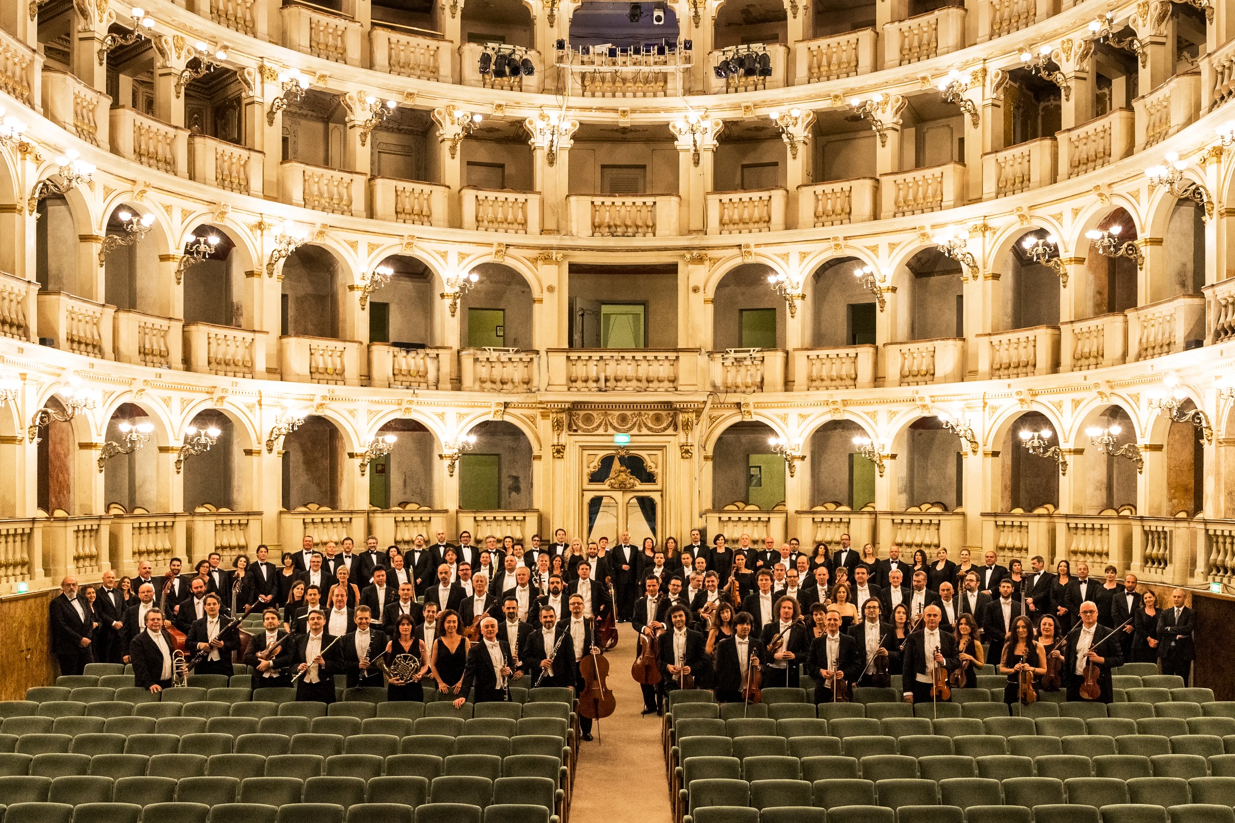 Comunale di Bologna, sciopero per la prima di ‘Carmina Burana’