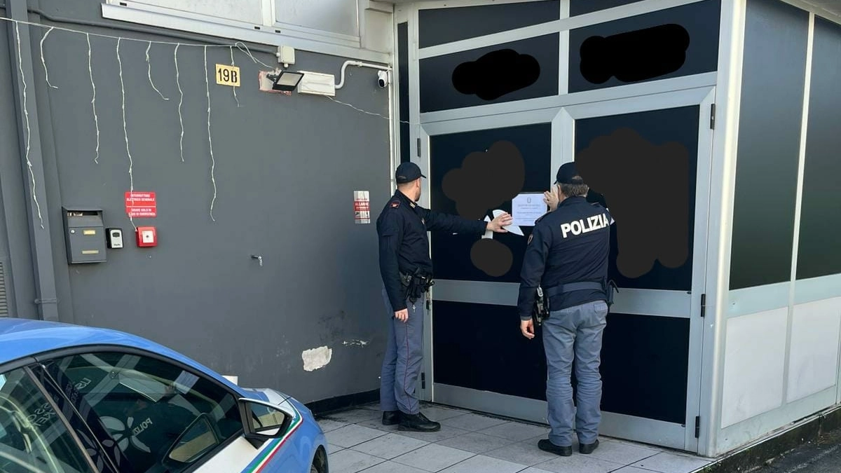 In azione anche la polizia di Fabriano oltre alla squadra mobile di Ancona