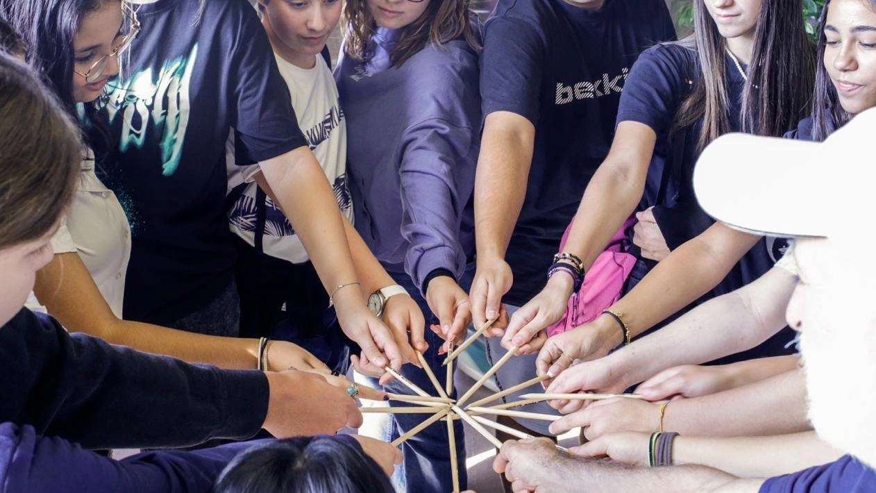 Il Liceo artistico di Urbino festeggia il secolo dalla fondazione con una speciale cerimonia per accogliere le nuove classi. Obiettivo: avviare un percorso sereno e proficuo, con attività culturali e incontri significativi.