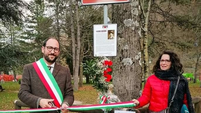 L’inaugurazione della targa commemorativa, il parco intitolato a Berni