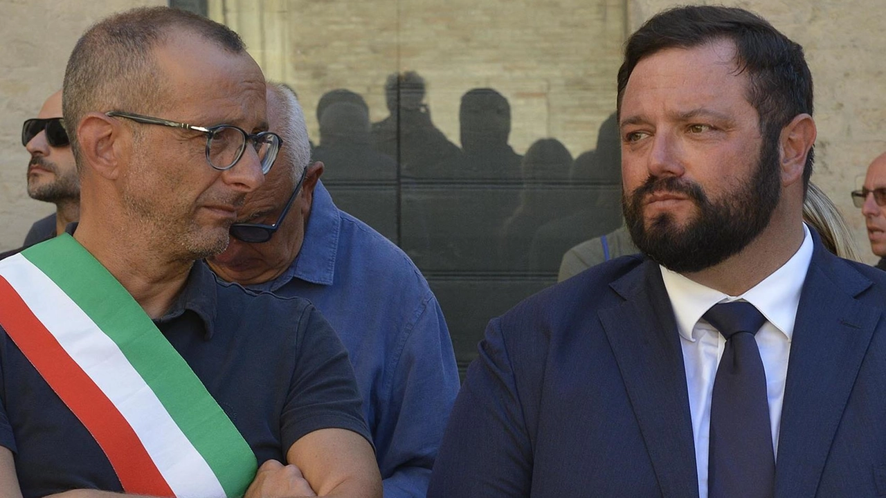 Il parlamentare Carloni difende il ministro Salvini per i 70 miliardi destinati all'alta velocità lungo l'Adriatica, contrastando le critiche di Ricci.