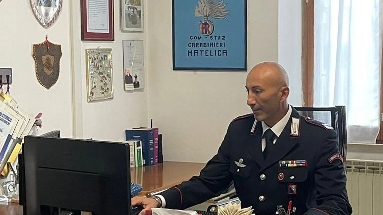 Il maresciallo capo Christian Orrù, comandante della stazione di Matelica