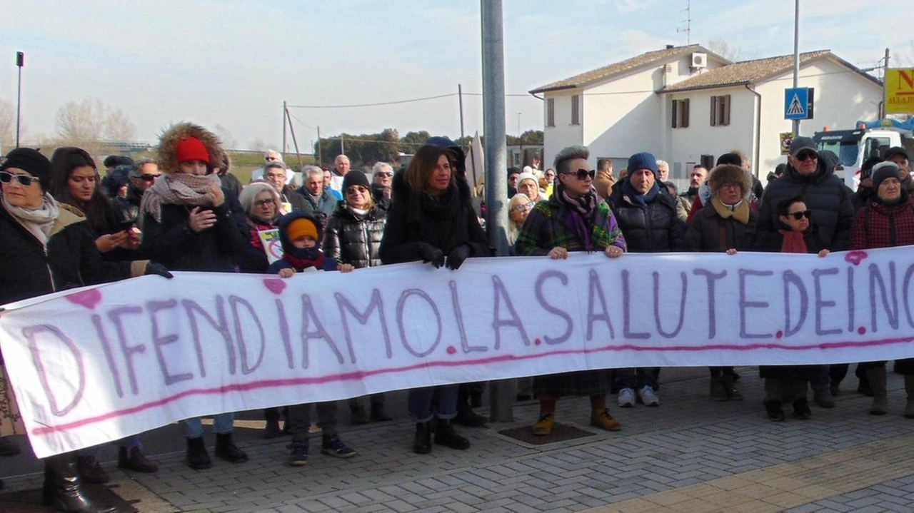 Una delle proteste contro la discarica