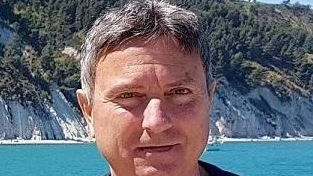 Stefano Tentoni è intervenuto in soccorso del 53enne: "Che emozione sentire che il suo cuore era tornato a battere".