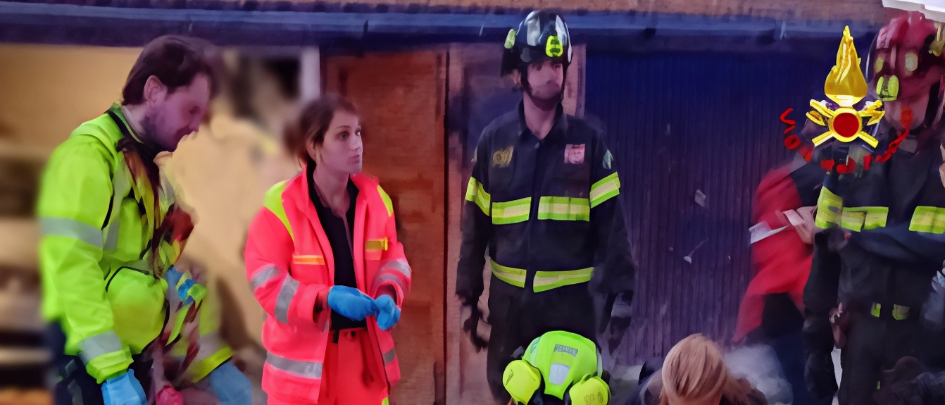 È rimasto intrappolato sotto la sua stessa auto. Nel tardo pomeriggio di ieri, attorno alle 18, i vigili del fuoco...