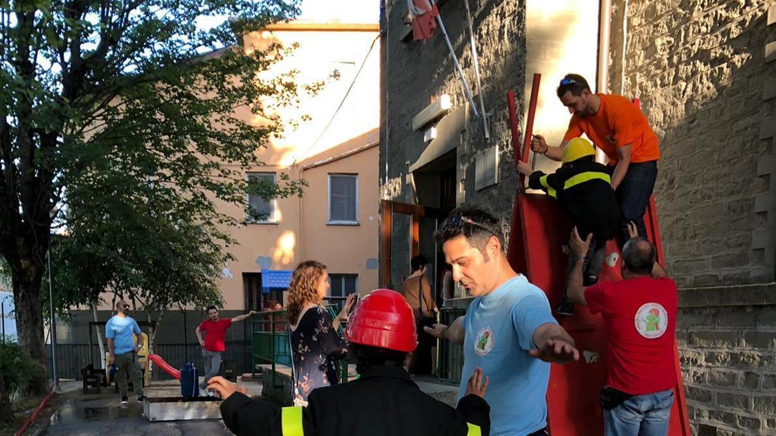 I vigili del fuoco festeggiano Santa Barbara