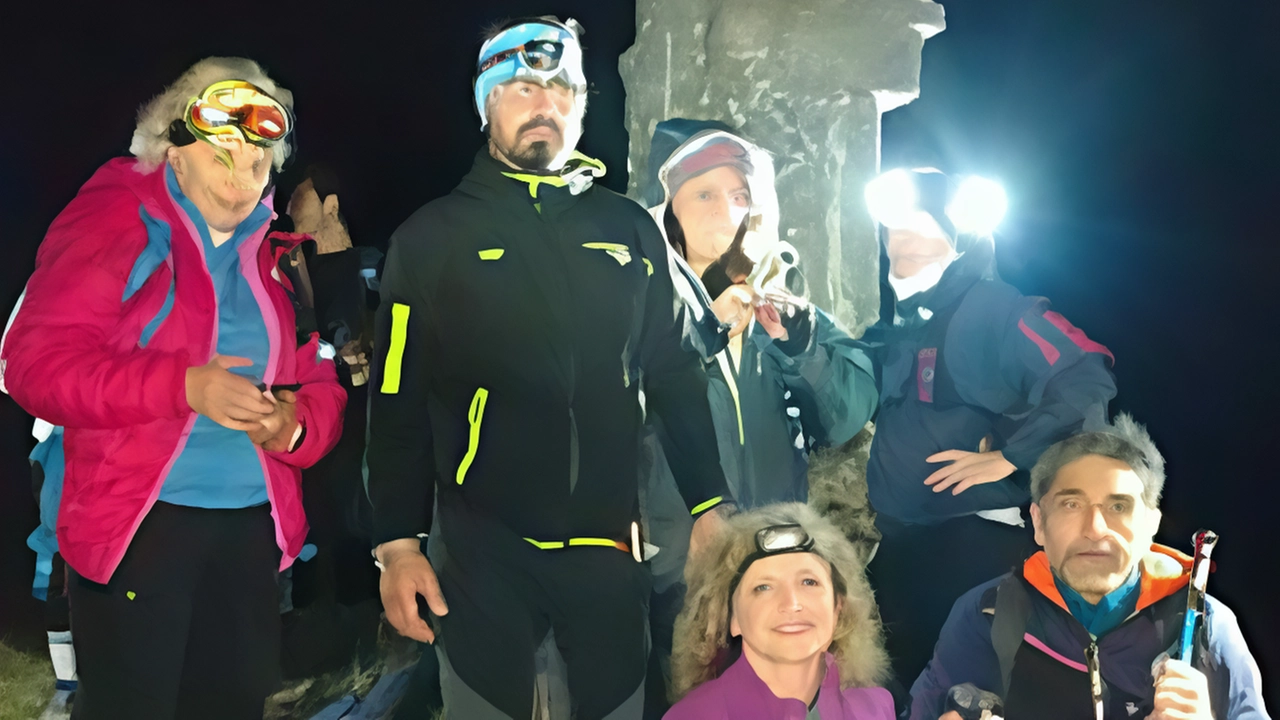 Successo per il Ville Halloween Night Trail Verghereto dedicato alla ricerca della pera cocomerina, con un percorso notturno non competitivo di 13 km nel crinale tosco-romagnolo. Coinvolgimento e divertimento senza pressioni di classifica, seguito da una cena con la pera cocomerina. Evento confermato per il prossimo anno.