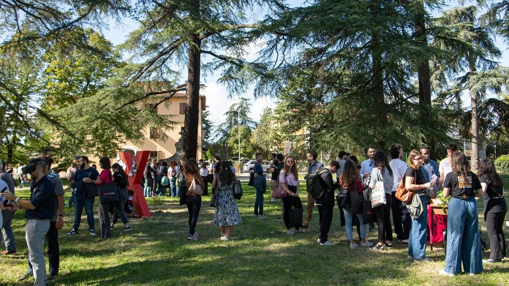 Tanti giovani hanno partecipato alla prima edizione di Tedx Imola con focus su cambiamento climatico, innovazione e. lotta al razzismo