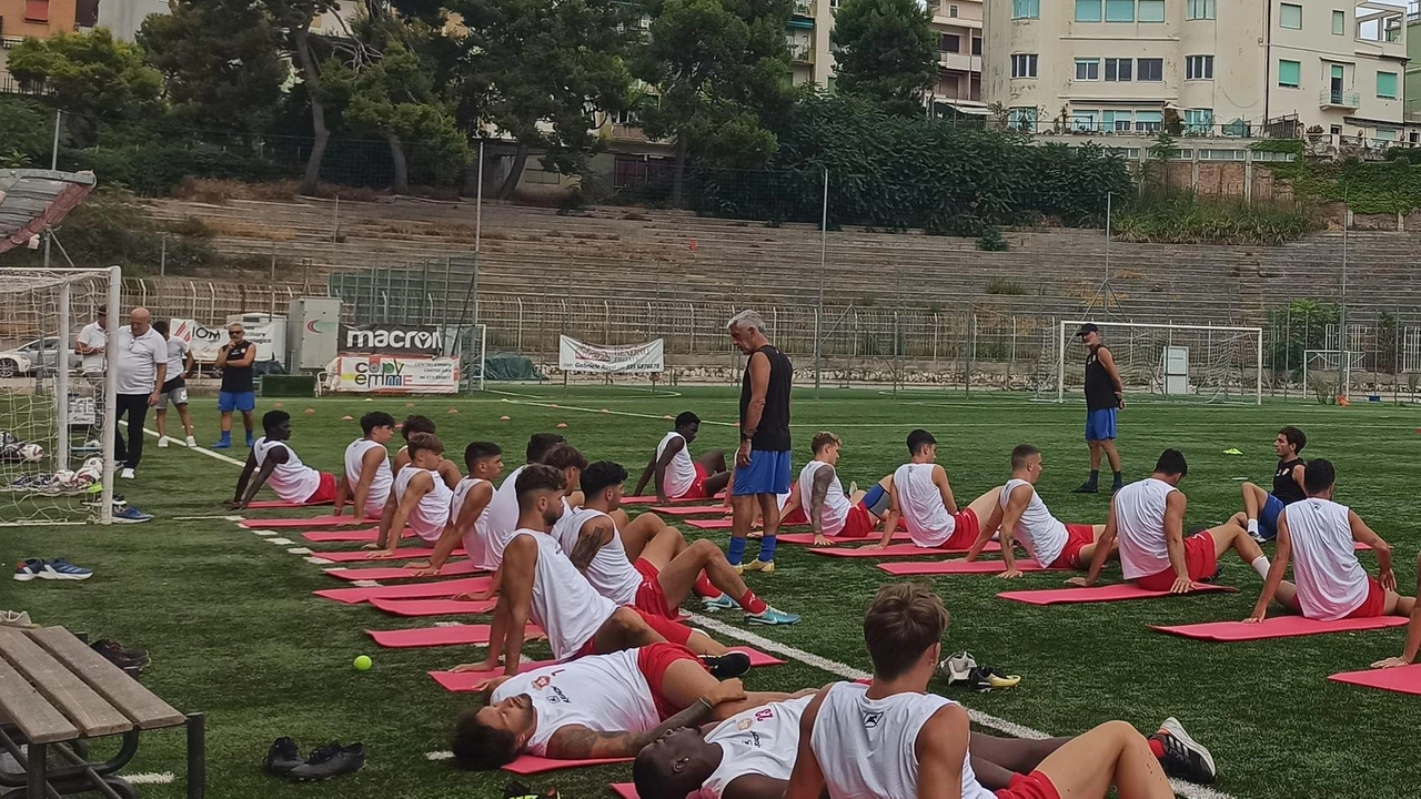 Andrea Bruniera ieri è tornato nel suo stadio insieme a mister Gadda: "E’ un luogo meraviglioso"