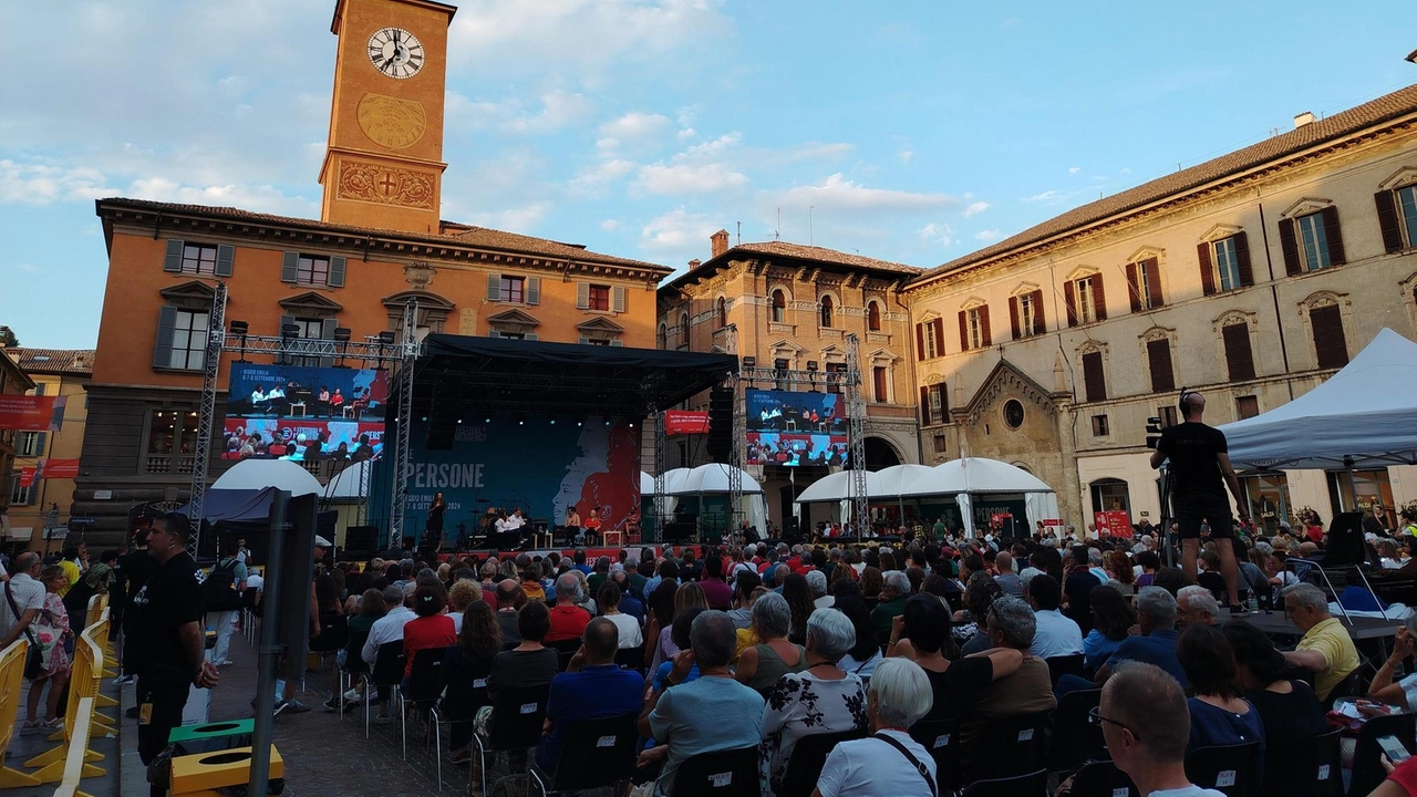 Il Festival di Emergency, iniziato ieri, è giunto alla sua quarta edizione a Reggio Emilia