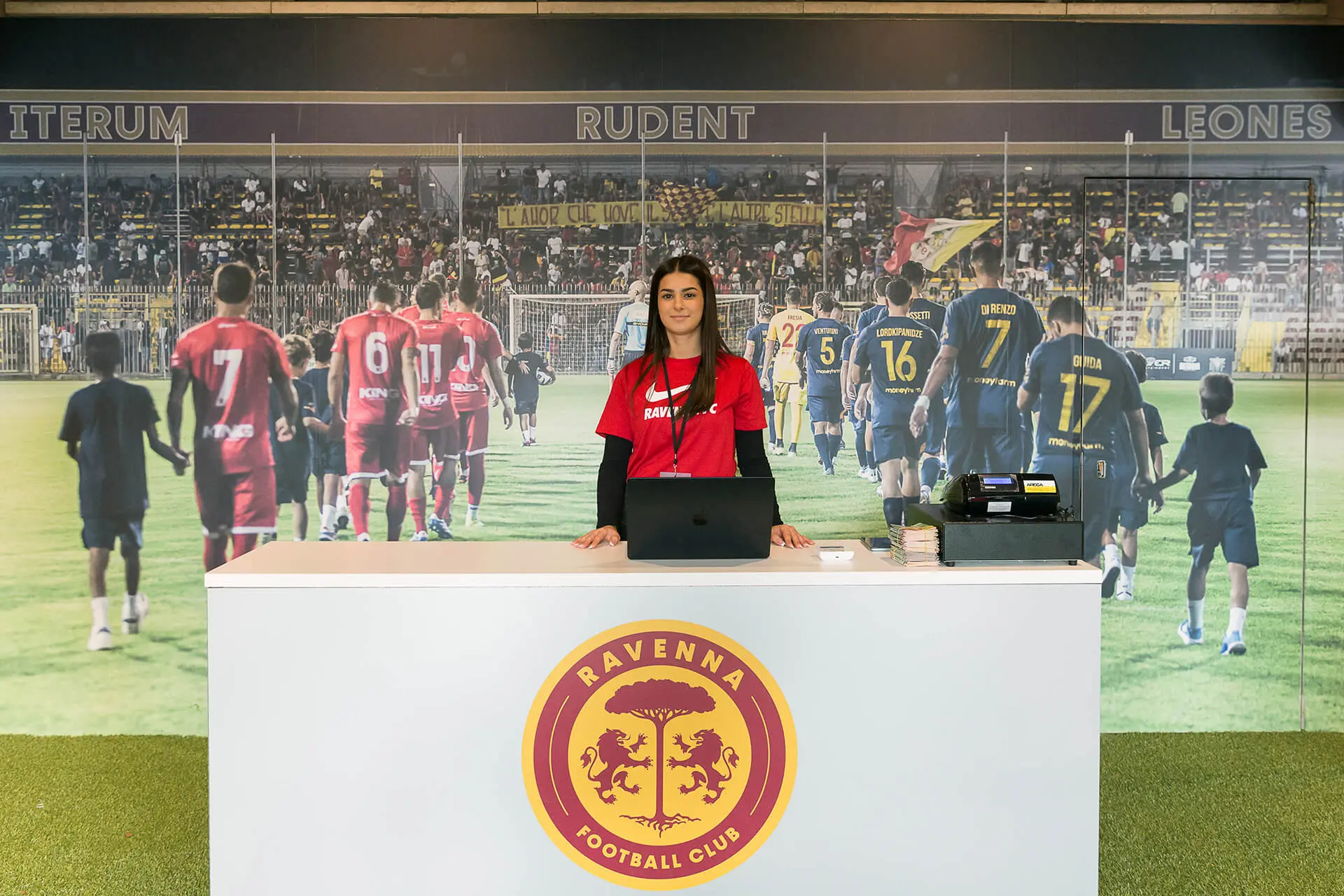 Il Ravenna FC porta il Natale in piazza del Popolo