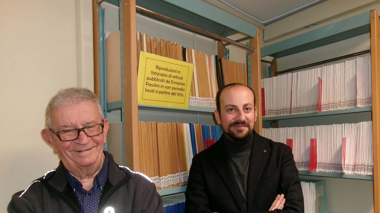 La biblioteca comunale di Savignano sul Rubicone ha riservato un angolo ai 680 volumi, 68mila articoli, del nostro collaboratore...