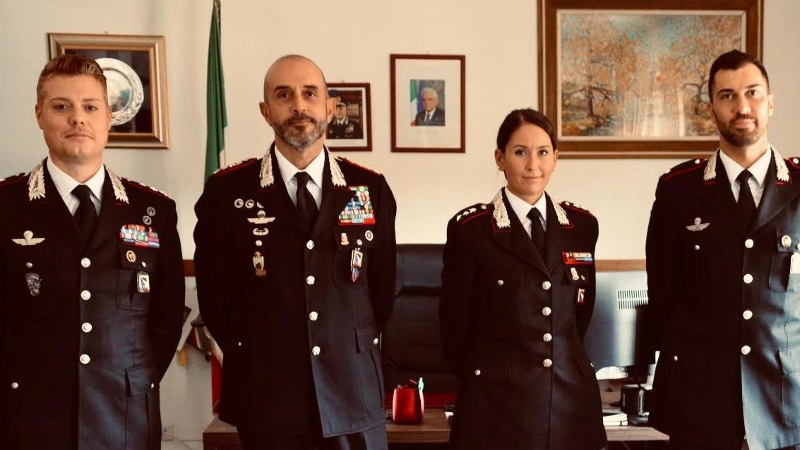 I tre nuovi ufficiali al servizio già da alcuni giorni del comando provinciale di Rimini insieme al colonnello Ruggero Gerardo Rugge