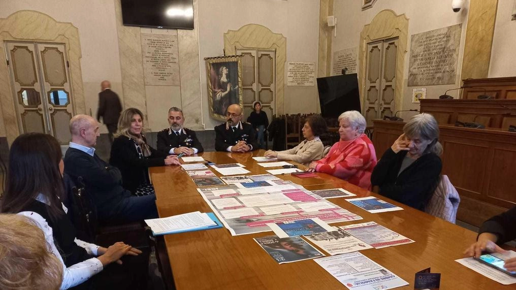 La presentazione delle iniziative in Comune