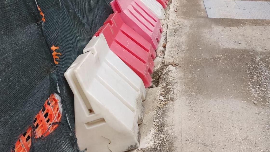 "La strada in via Dandolo sta franando"