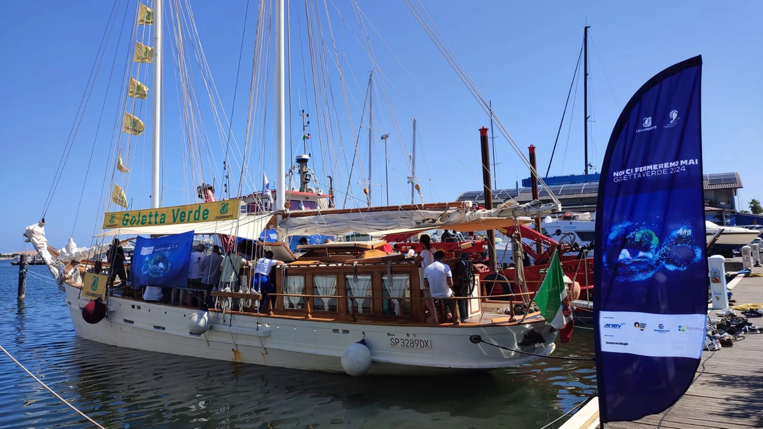 Goletta Verde di Legambiente ha fatto il giro dell'Adriatico sulla costa romagnola per verificare lo stato di salute delle acque