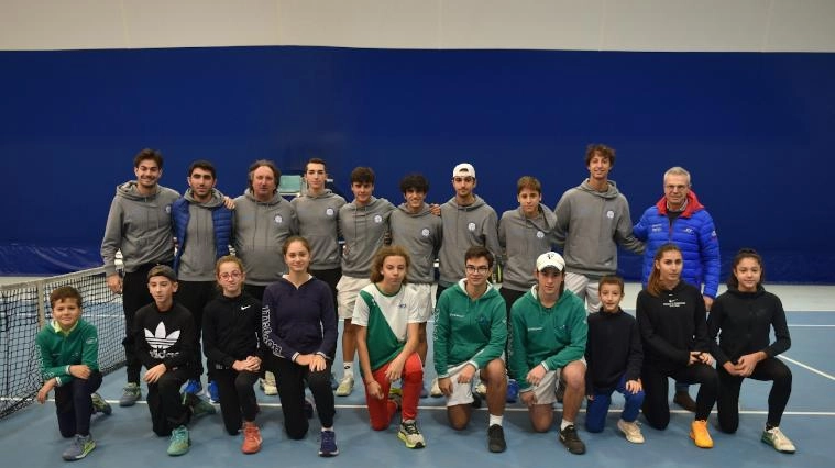 Il Circolo Tennis Massa Lombarda si prepara per il campionato di serie A1 maschile di tennis, con l'obiettivo di mantenere la categoria. Con un organico di prim'ordine, la squadra affronterà il Tennis Club Santa Margherita Ligure nel match d'esordio all'Oremplast Tennis Arena.