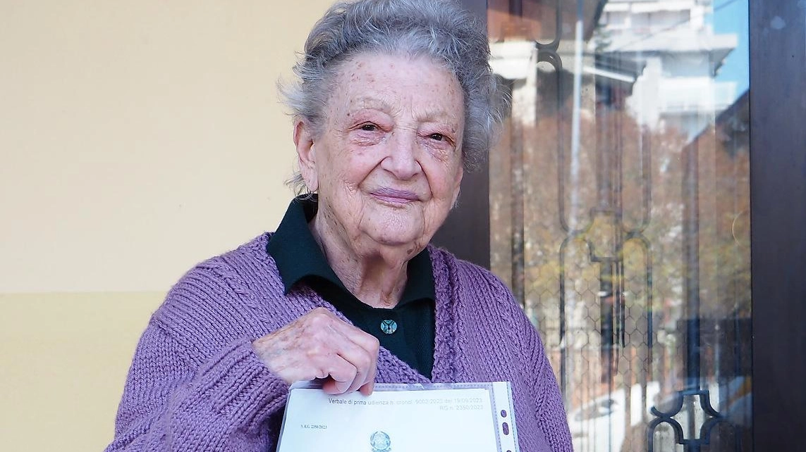 Franca Laganga, 93 anni, cerca una casa e per ottenerla ha scritto direttamente al sindaco Jamil Sadegholvaad