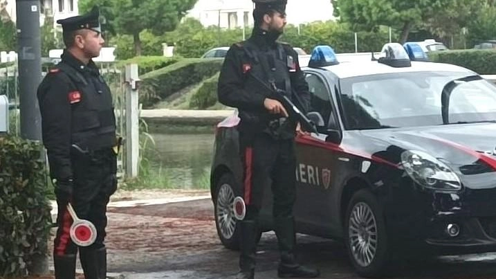 Una pattuglia di carabinieri nei pressi della Vena Mazzarini