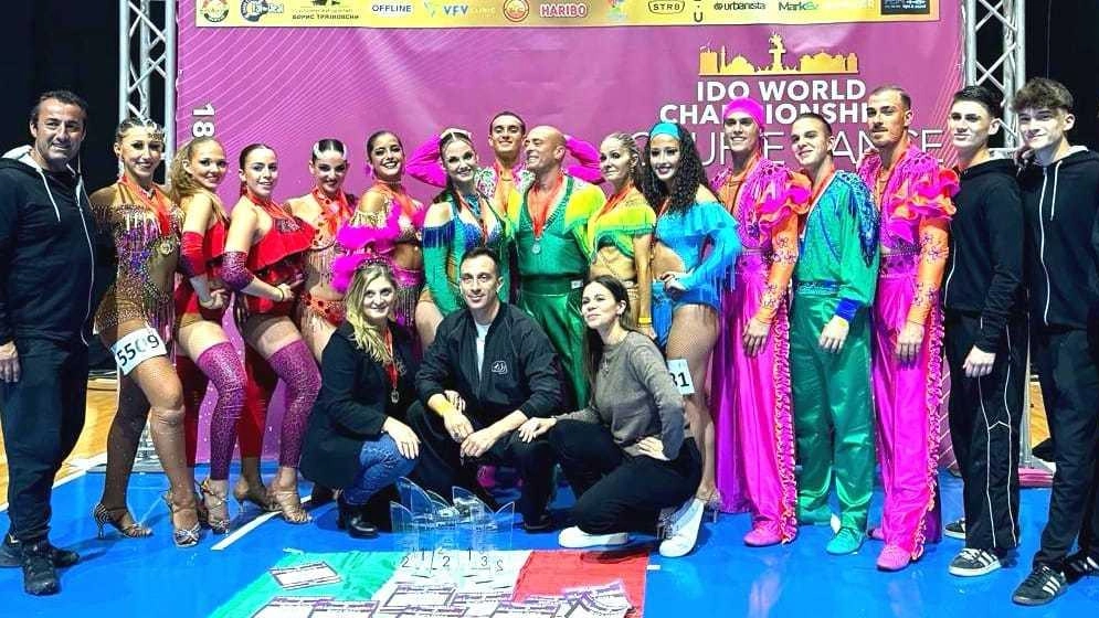 La Fashion Giaman Dance vince 21 medaglie ai Mondiali di Skopje