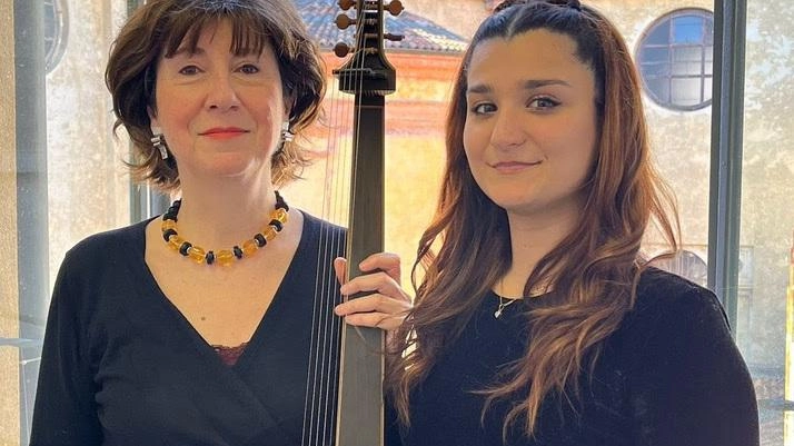 La rassegna estiva della Fondazione Tito Balestra, in collaborazione con San Marino International Summer Courses, propone concerti dedicati alla musica barocca e contemporanea. Stasera, nella sala dell’Arengo a Longiano, il concerto "Amanti Barocchi fra scherzi e lacrime" con la soprano Micol Pisanu e Francesca Torelli alla tiorba. Imperdibile per gli amanti della musica classica.