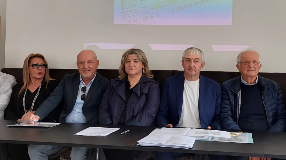 In conferenza stampa focus sula Piano particolareggiato del quartiere Marina di Sotto