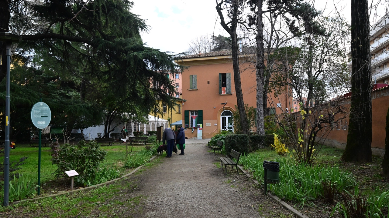 Bufera su Villa Paradiso dopo che il Comune di Bologna ha deciso di interrompere la convenzione sugli eventi