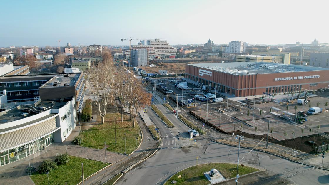 Esselunga, l’inaugurazione a Modena: supermercato e non solo