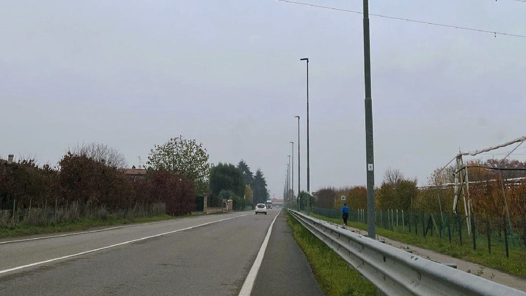 Rubati 600 metri di cavi di rame: strada al buio