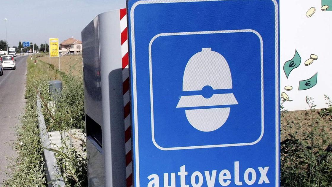 Cinque autovelox ci costeranno 128mila euro all’anno