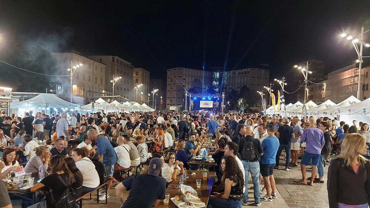 In bocca al luppolo, festival delle birre artigianali ed agricole di Ancona