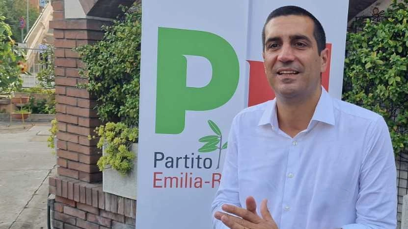 Regione, civiche per de Pascale. Il ’listone’ del candidato  fa gola al Pd e ai suoi alleati