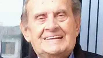 Addio a Ennio Cocchi, ultracentenario ex commerciante scandianese. La sua vita e la sua attività a Scandiano, i familiari che lascia e i dettagli dei funerali.