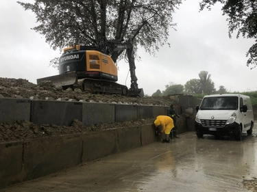 Diretta maltempo in Emilia Romagna, allerta rossa: i fiumi sotto osservazione, evacuazioni in provincia di Ravenna