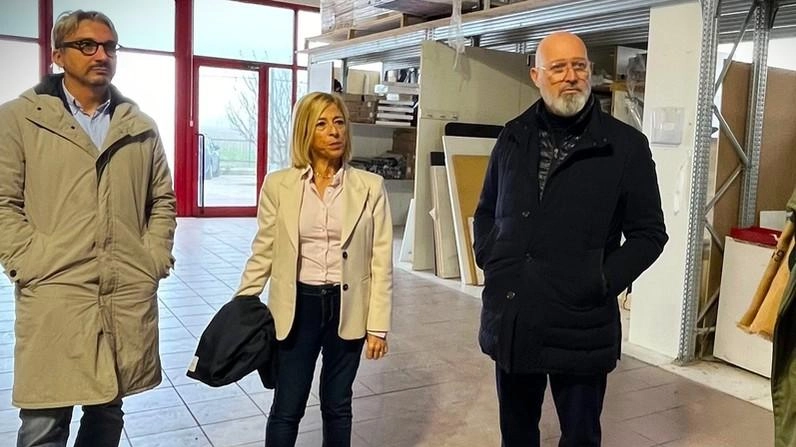 Stefano Bonaccini e Marcella Zappaterra in visita alle imprese