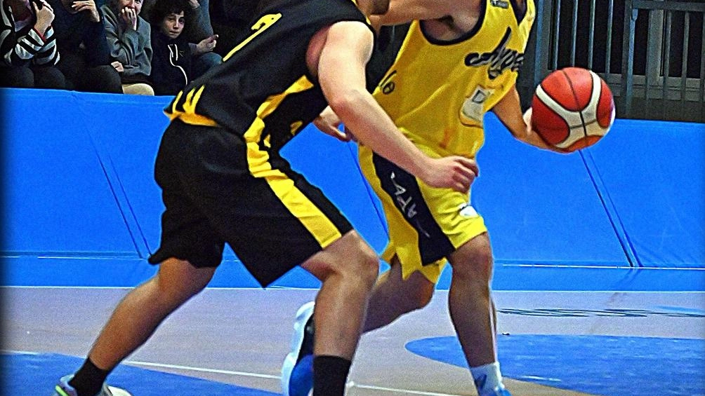 Gli Angels affrontano la Robur Osimo per mantenere la leadership, mentre la Pallacanestro Titano si prepara a sfidare Urbania in un match impegnativo. Altri incontri di alto livello in programma per l'ottava giornata di campionato.