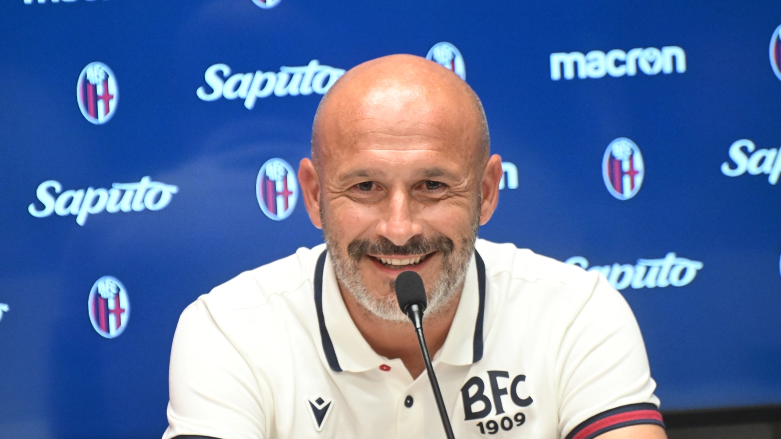 L'allenatore del Bologna Vincenzo Italiano presenta la sfida contro l'Udinese in conferenza stampa (FotoSchicchi)