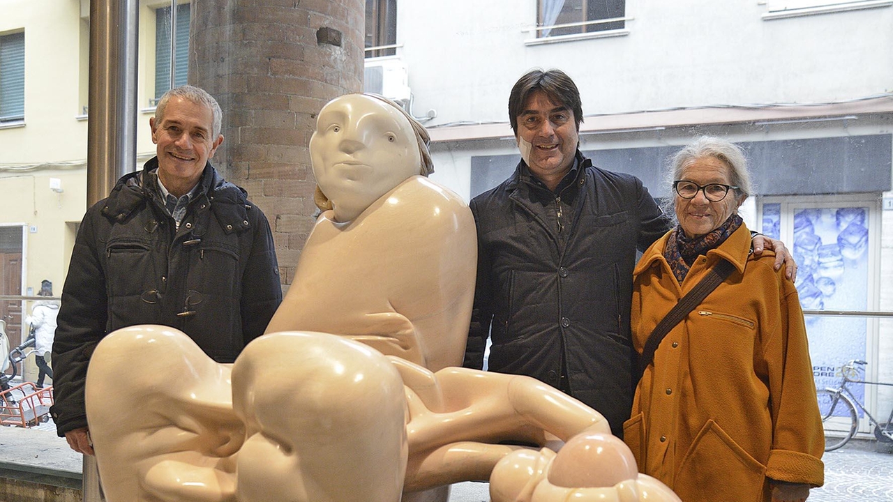 Vangi-Day: che impatto. Marmi, metalli, sculture. Arte pura in Pescheria