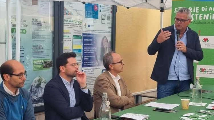 Si è svolto il 'Cupra per l'ambiente festival' con focus su acqua e mare. Impegno della comunità verso l'ambiente, valorizzazione del mare e turismo sostenibile al centro del dibattito.